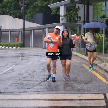 Runner Photo 7933020