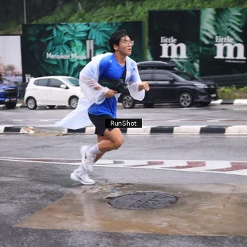 Runner Photo 7933031