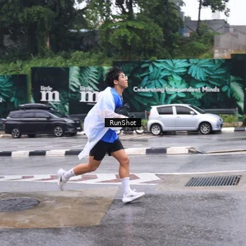 Runner Photo 7933036