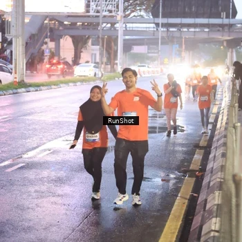 Runner Photo 7933051