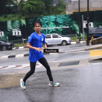 Runner Photo 7933055