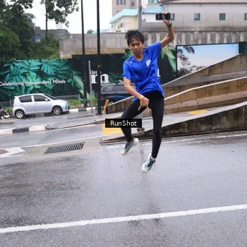 Runner Photo 7933061