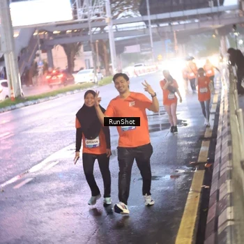 Runner Photo 7933083