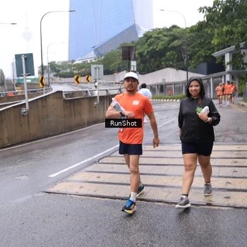 Runner Photo 7933086