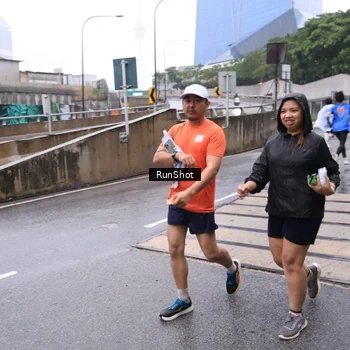 Runner Photo 7933092