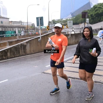 Runner Photo 7933093