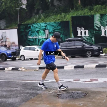 Runner Photo 7933109