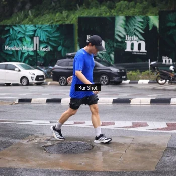 Runner Photo 7933112