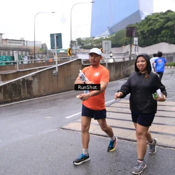 Runner Photo 7933118