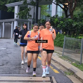 Runner Photo 7933121