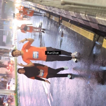 Runner Photo 7933130