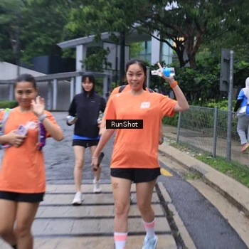 Runner Photo 7933144