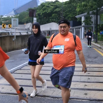 Runner Photo 7933167