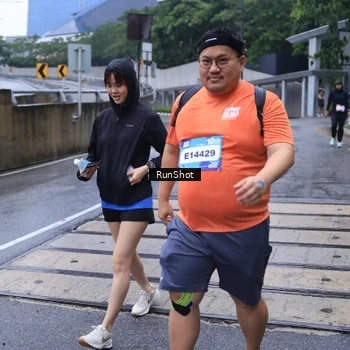 Runner Photo 7933169