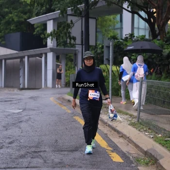 Runner Photo 7933189
