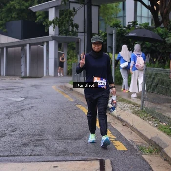 Runner Photo 7933193