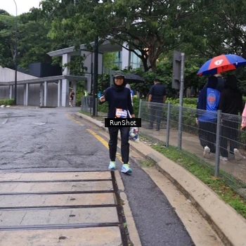 Runner Photo 7933203