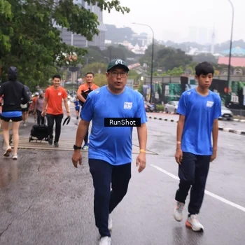 Runner Photo 7933219