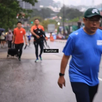 Runner Photo 7933233
