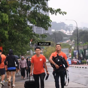 Runner Photo 7933239