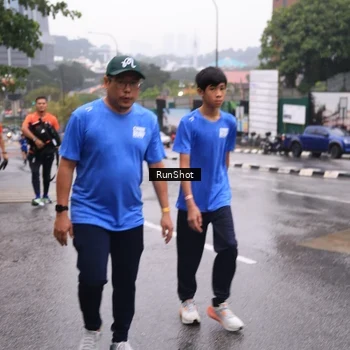Runner Photo 7933263