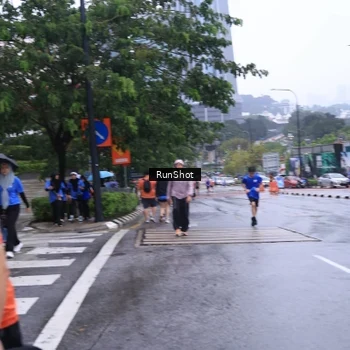 Runner Photo 7933276