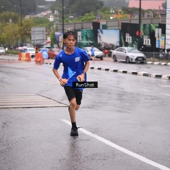 Runner Photo 7933296