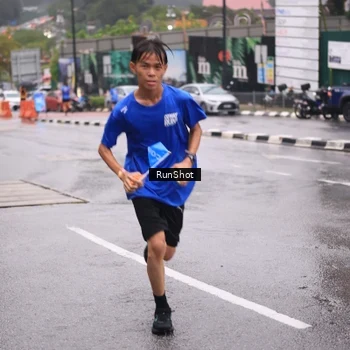 Runner Photo 7933305
