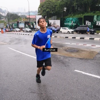 Runner Photo 7933316