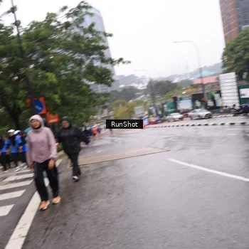 Runner Photo 7933337