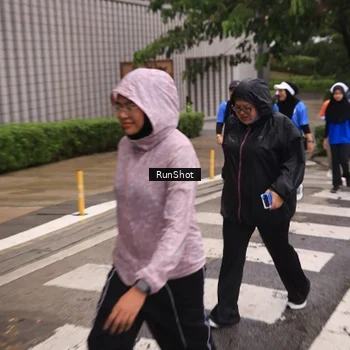 Runner Photo 7933351
