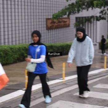 Runner Photo 7933415