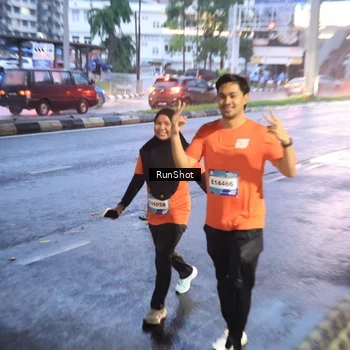 Runner Photo 7933435