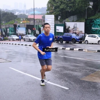 Runner Photo 7933447