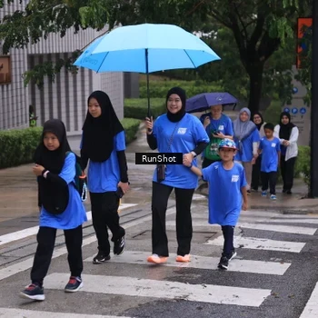 Runner Photo 7933450