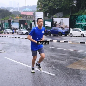 Runner Photo 7933452