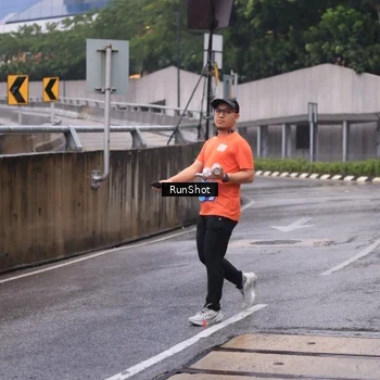 Runner Photo 7933489