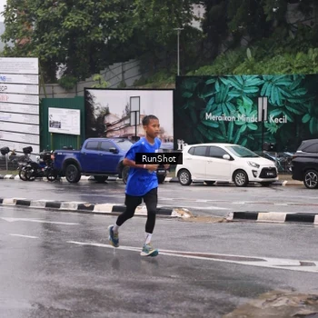 Runner Photo 7933518