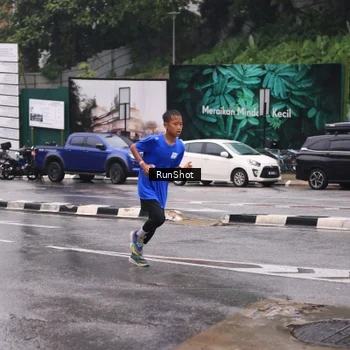Runner Photo 7933521