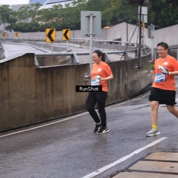 Runner Photo 7933527