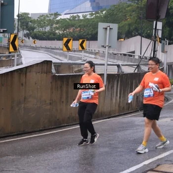 Runner Photo 7933531