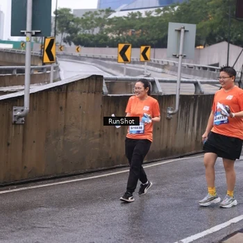 Runner Photo 7933537