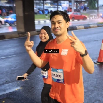 Runner Photo 7933551