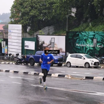 Runner Photo 7933554