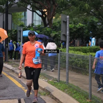 Runner Photo 7933569