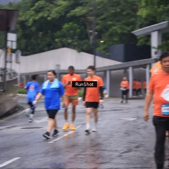 Runner Photo 7933572