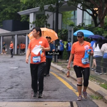 Runner Photo 7933578