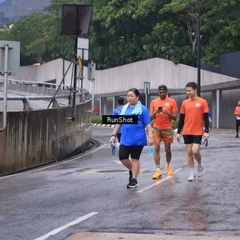 Runner Photo 7933584
