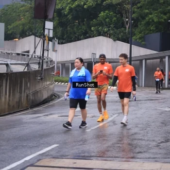 Runner Photo 7933586