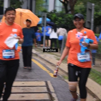 Runner Photo 7933593